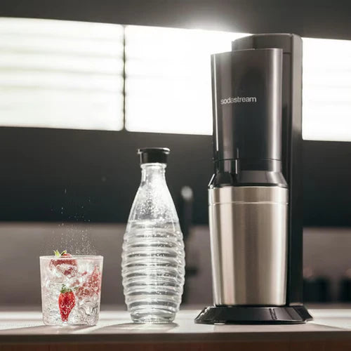 Wassersprudler Crystal 3.0 Quick-Connect CO2-Zylinder und 3x Glaskaraffen, Silber, Schwarz/Titan